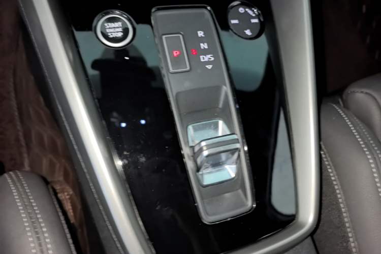 Used Audi A3 2021 A3L Limousine 35 TFSI Fashion Sport Model Gear Lever