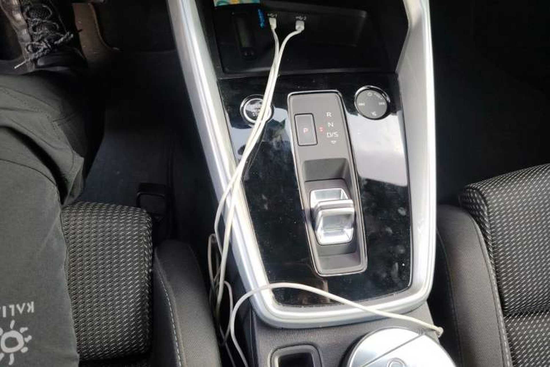 Used Audi A3 2021 A3L Limousine 35 TFSI Progressive Sport Edition Gear Lever