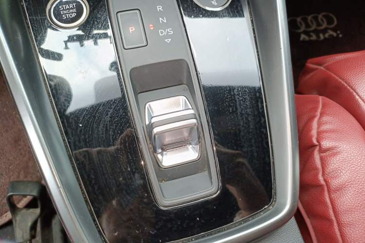 Used Audi A3 2021 Sportback 35 TFSI Advanced Sport Edition Gear Lever