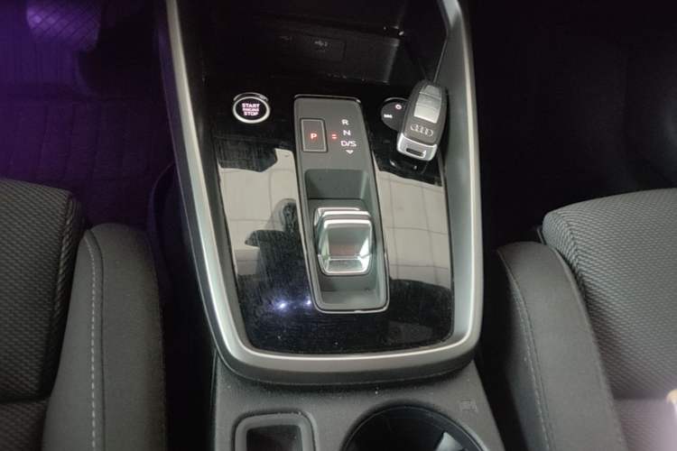 Used Audi A3 2021 A3L Limousine 35 TFSI Ambition Style Edition Gear Lever