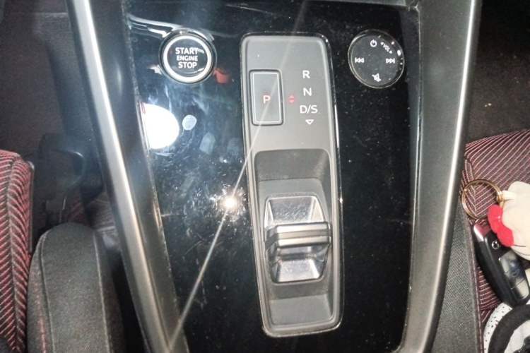 Used Audi A3 2021 Sportback 35 TFSI Advanced Sport Edition Gear Lever