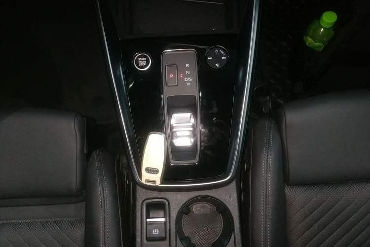 Used Audi A3 2021 Sportback 35 TFSI Stylish and Elegant Model Gear Lever