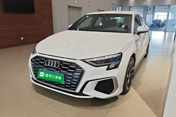 Used Audi A3 2021 A3L Limousine 35 TFSI Progressive Sport Edition Guazi used car, China used car export, Used car for sale, Used cars, Cheapest cars for sale