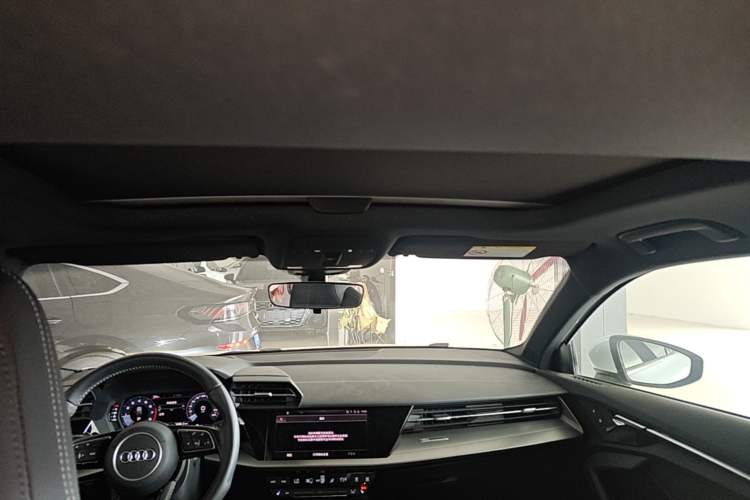 Used Audi A3 2021 Sportback 35 TFSI Advanced Sport Edition Headliner