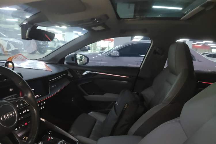 Used Audi A3 2021 A3L Limousine 35 TFSI Luxury Prestige Edition Headliner