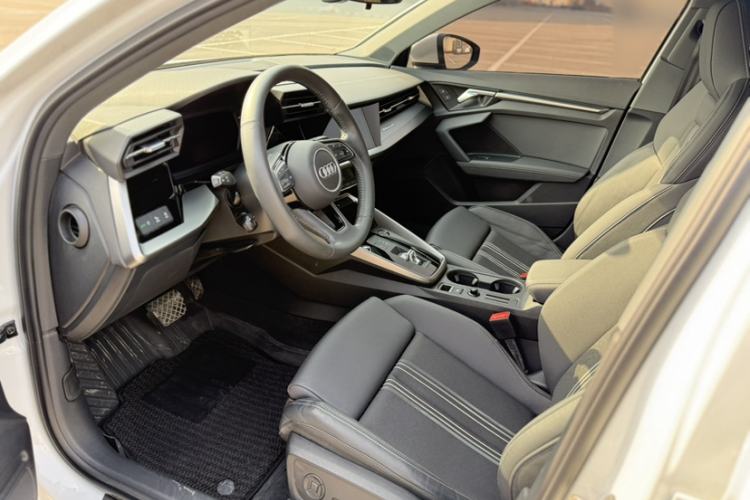 Used Audi A3 2021 Sportback 35 TFSI Fashionable Sports Model Interior 2