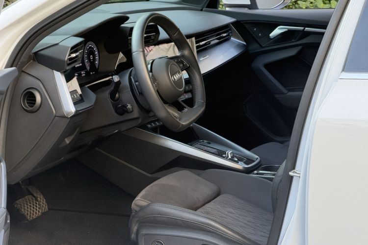 Used Audi A3 2021 A3L Limousine 35 TFSI Luxury Sport Edition Interior 3