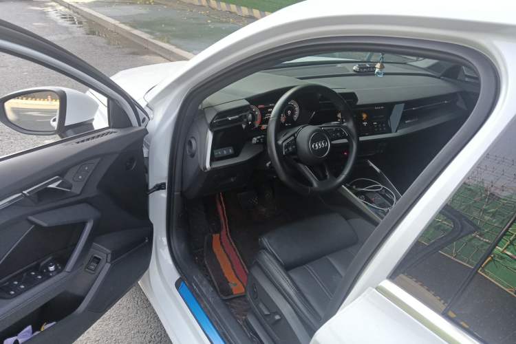 Used Audi A3 2021 Sportback 35 TFSI Luxury Prestige Edition Interior 3