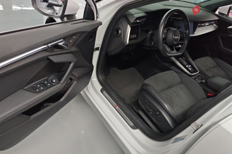 Used Audi A3 2021 A3L Limousine 35 TFSI Luxury Sport Edition Interior 3