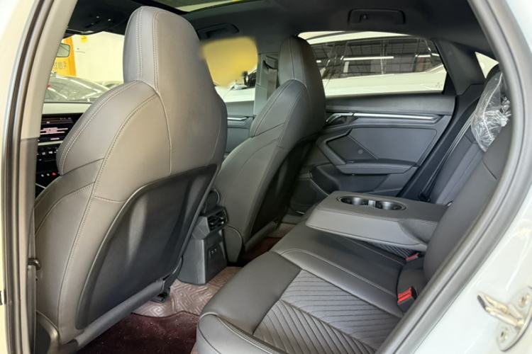 Used Audi A3 2021 A3L Limousine 35 TFSI Fashionable and Elegant Model Interior 4