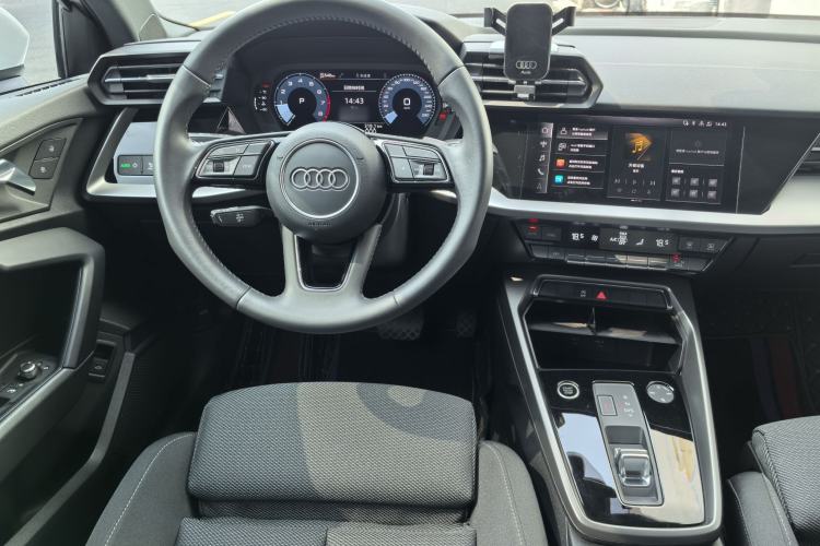 Used Audi A3 2021 A3L Limousine 35 TFSI Ambition Style Edition Interior 4