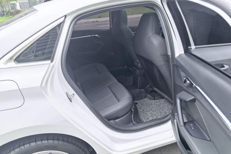 Used Audi A3 2021 A3L Limousine 35 TFSI Fashionable and Elegant Model Interior 4