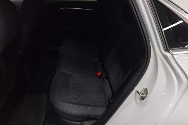Used Audi A3 2021 A3L Limousine 35 TFSI Luxury Sport Edition Interior 4