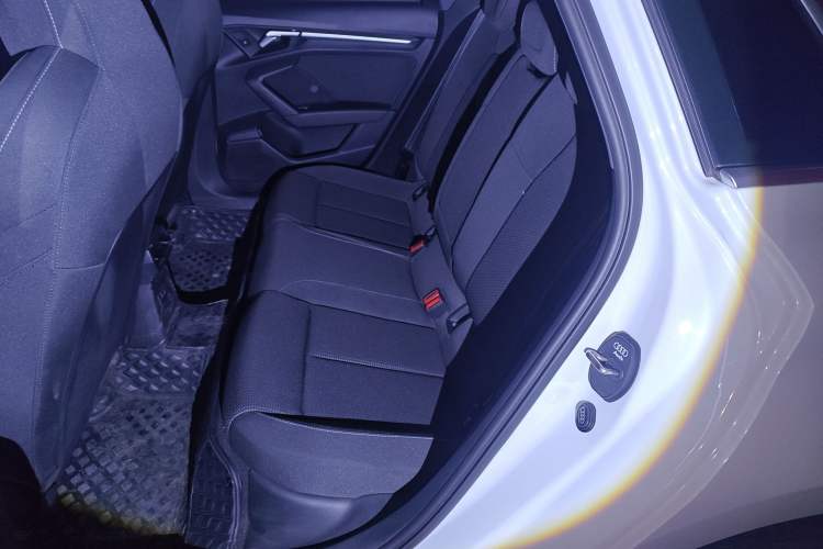 Used Audi A3 2021 Sportback 35 TFSI Advanced Sport Edition Interior 4