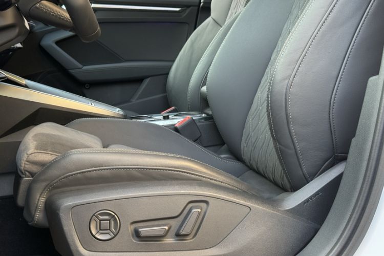 Used Audi A3 2021 A3L Limousine 35 TFSI Luxury Sport Edition Interior 5