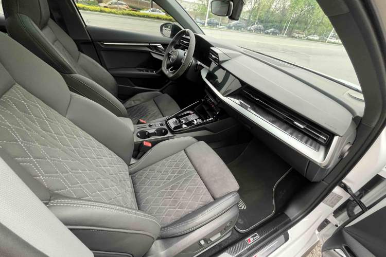 Used Audi A3 2021 A3L Limousine 35 TFSI Luxury Sport Edition Interior 9