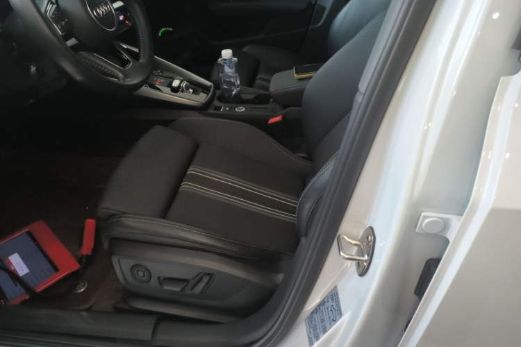 Used Audi A3 2021 A3L Limousine 35 TFSI Fashion Sport Model Left Front Seat