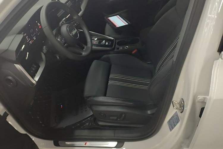 Used Audi A3 2021 Sportback 35 TFSI Fashionable Sports Model Left Front Seat