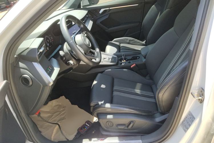 Used Audi A3 2021 A3L Limousine 35 TFSI Fashion Sport Model Left Front Seat