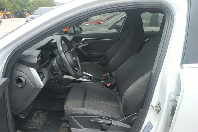 Used Audi A3 2021 A3L Limousine 35 TFSI Progressive Sport Edition Left Front Seat