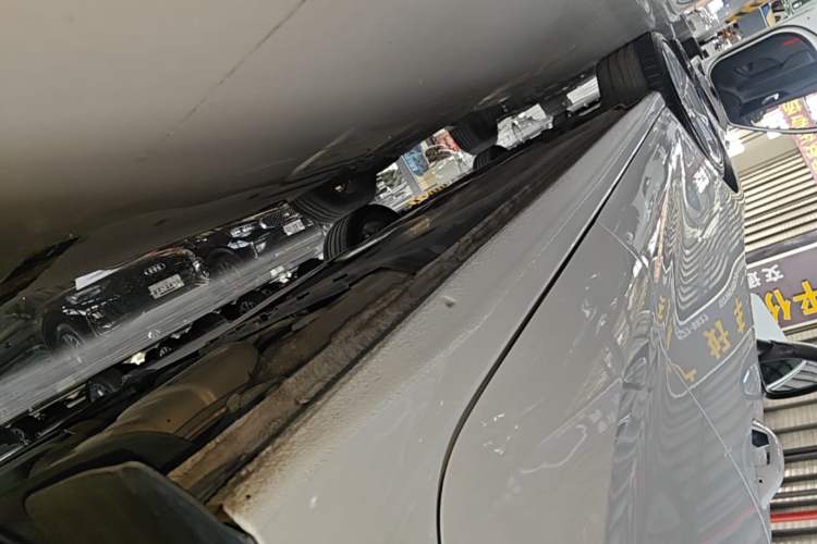 Used Audi A3 2021 Sportback 35 TFSI Stylish and Elegant Model Left Side Sill