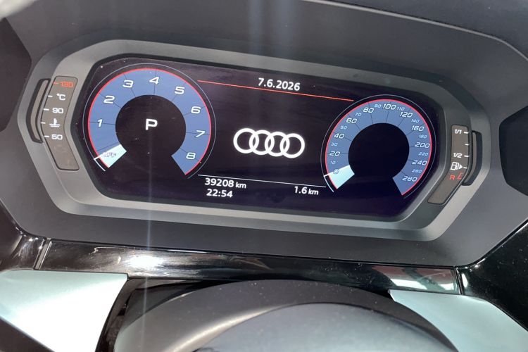 Used Audi A3 2021 A3L Limousine 35 TFSI Fashionable and Elegant Model Odometer Close Up