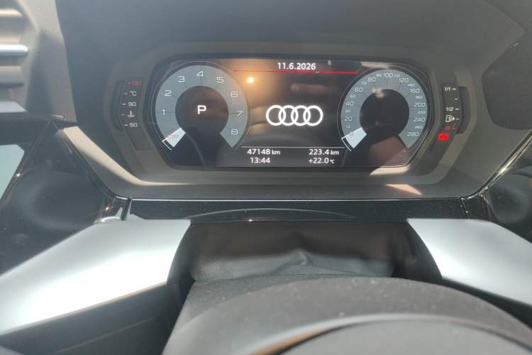 Used Audi A3 2021 A3L Limousine 35 TFSI Progressive Sport Edition Odometer Close Up