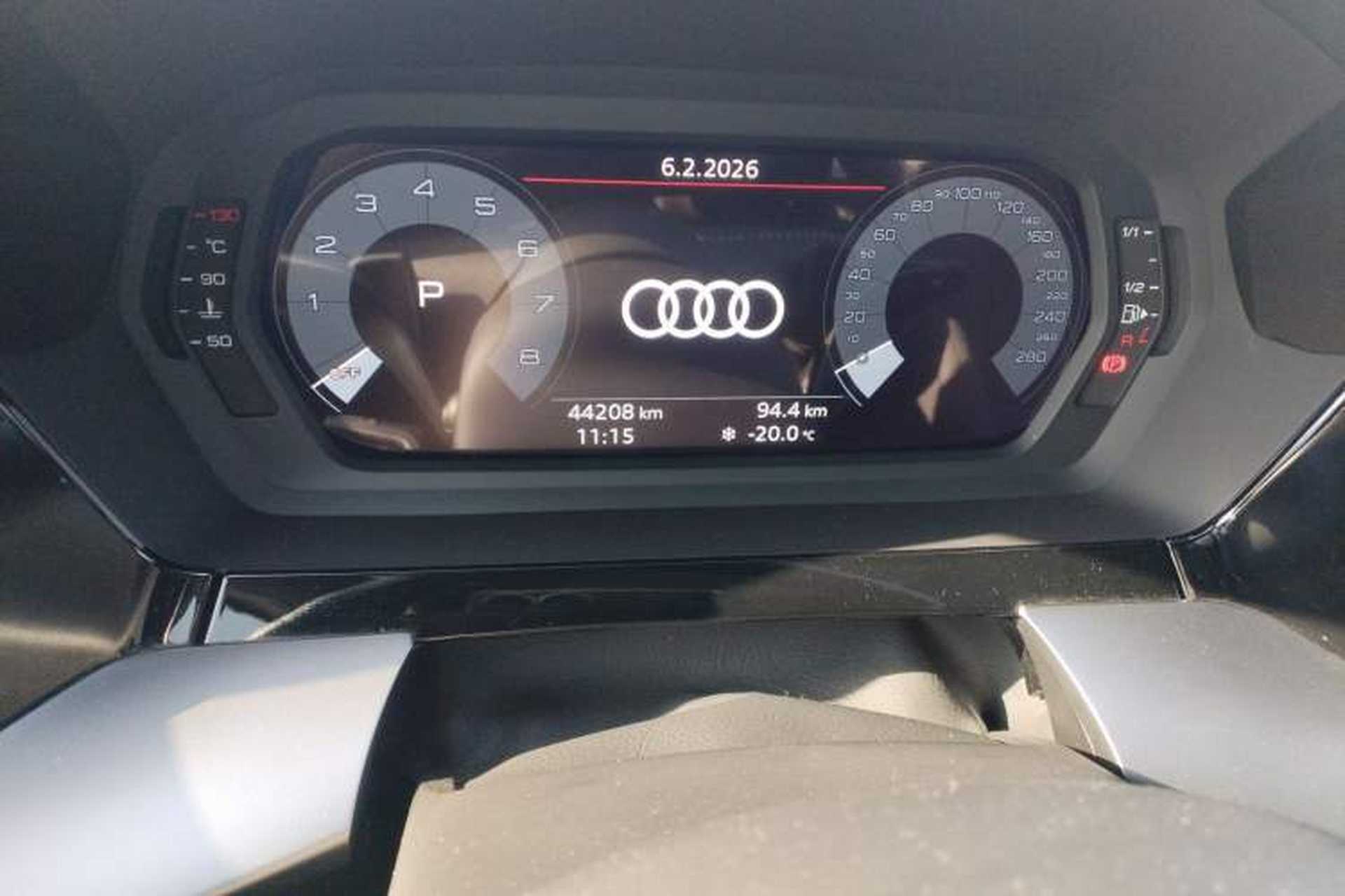 Used Audi A3 2021 A3L Limousine 35 TFSI Fashion Sport Model Odometer Close Up