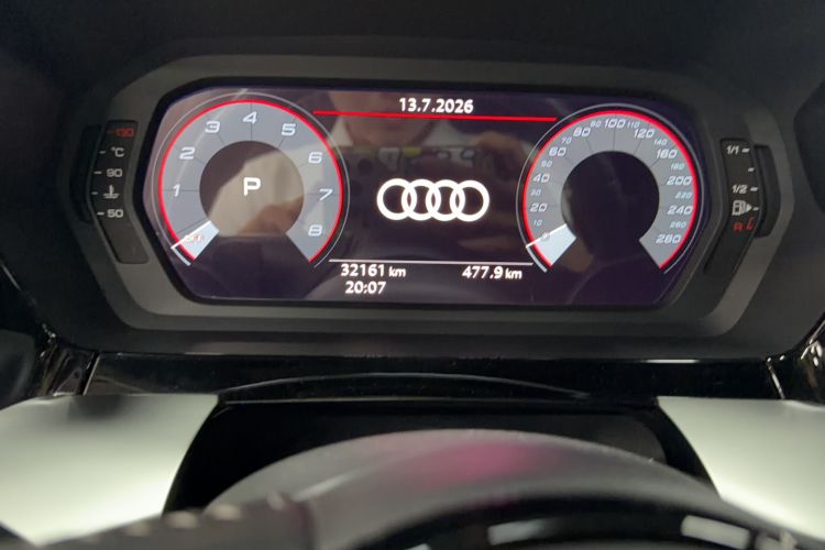 Used Audi A3 2021 A3L Limousine 35 TFSI Fashion Sport Model Odometer Close Up