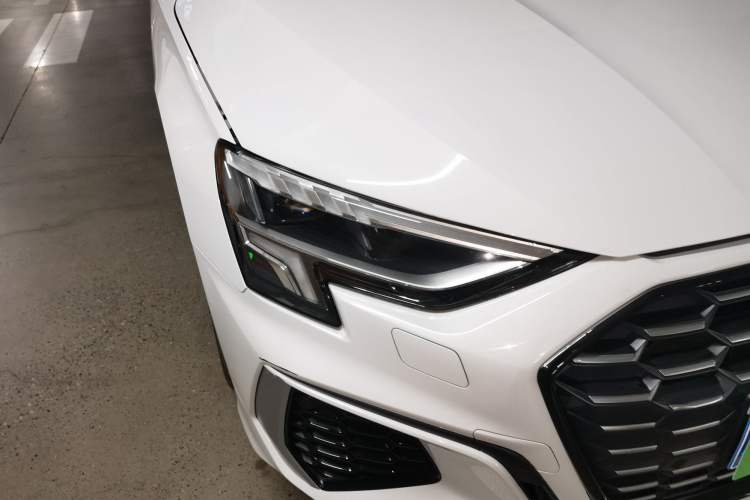 Used Audi A3 2021 Sportback 35 TFSI Fashionable Sports Model Right Front Headlight