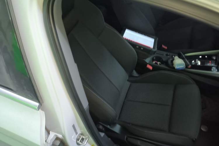 Used Audi A3 2021 A3L Limousine 35 TFSI Progressive Sport Edition Right Front Seat