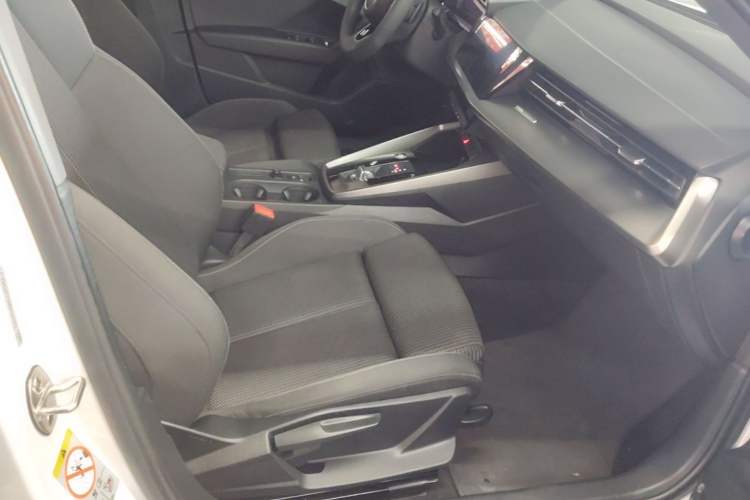 Used Audi A3 2021 A3L Limousine 35 TFSI Progressive Sport Edition Right Front Seat