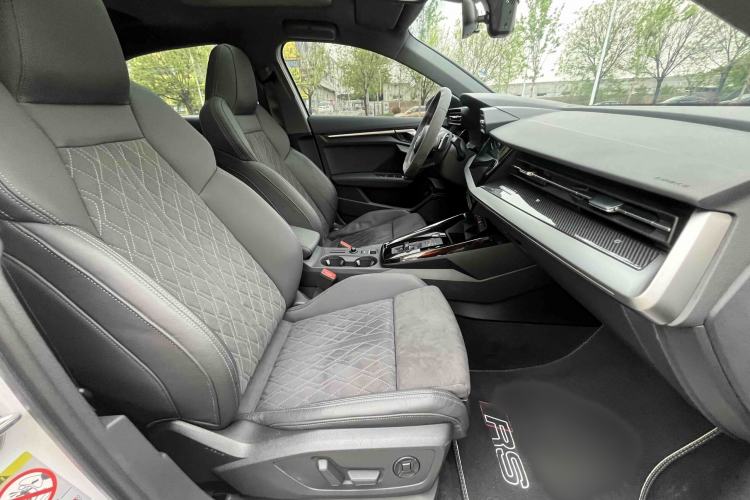 Used Audi A3 2021 A3L Limousine 35 TFSI Luxury Sport Edition Right Front Seat