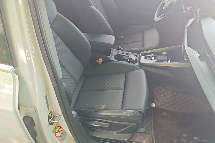 Used Audi A3 2021 A3L Limousine 35 TFSI Fashionable and Elegant Model Right Front Seat