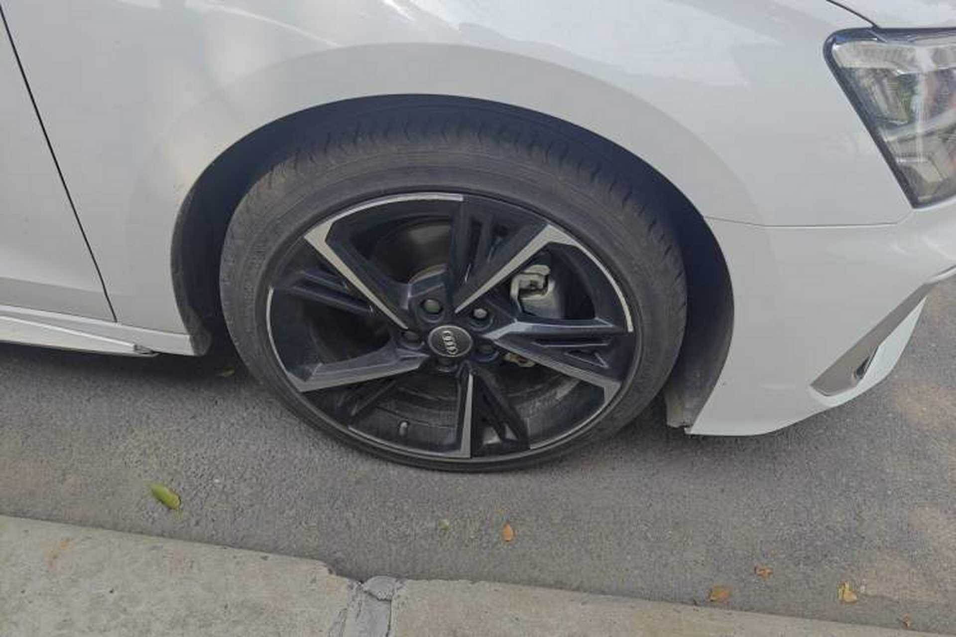 Used Audi A3 2021 A3L Limousine 35 TFSI Fashion Sport Model Right Front Wheel Hub