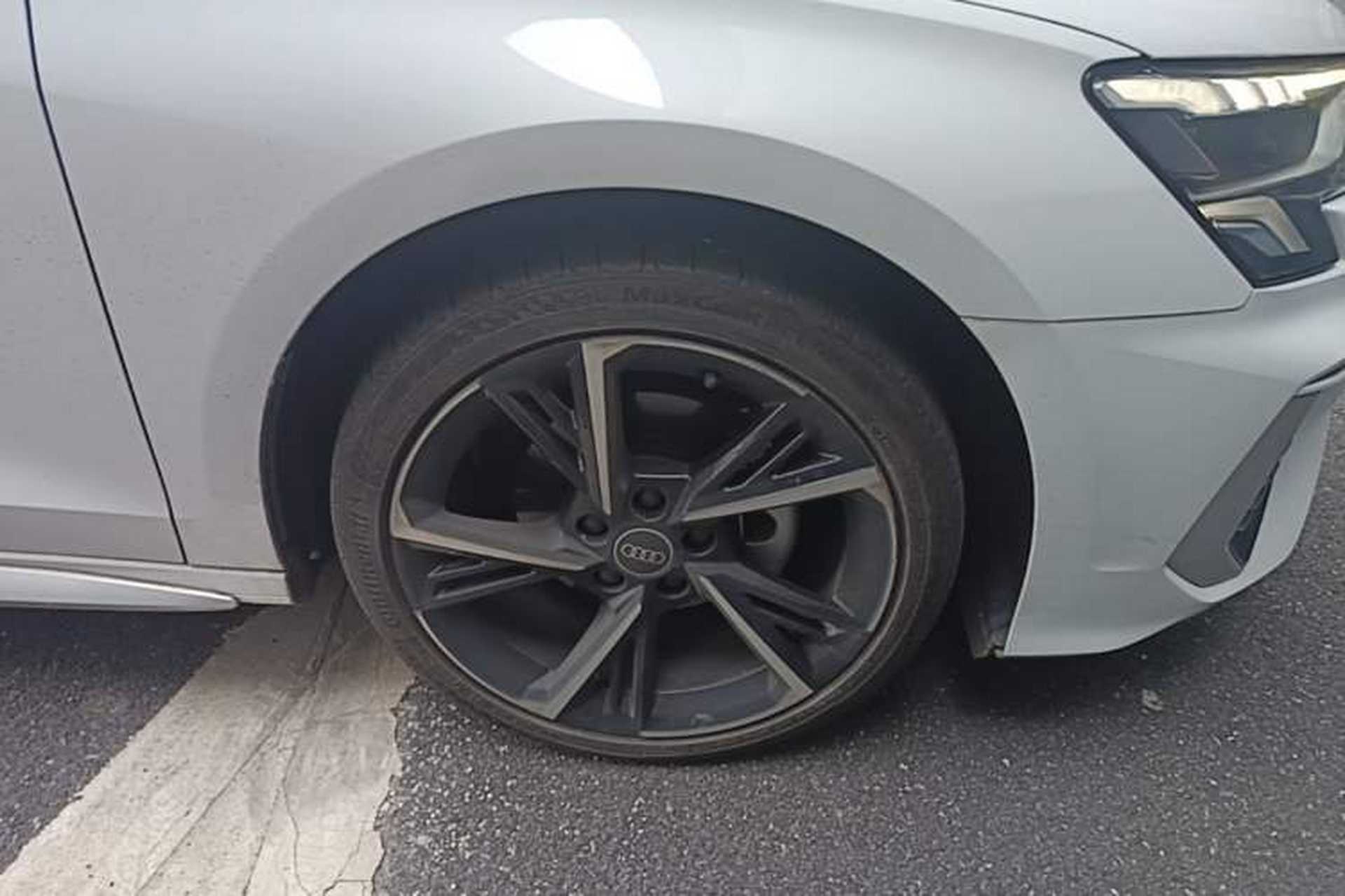 Used Audi A3 2021 A3L Limousine 35 TFSI Luxury Sport Edition Right Front Wheel Hub