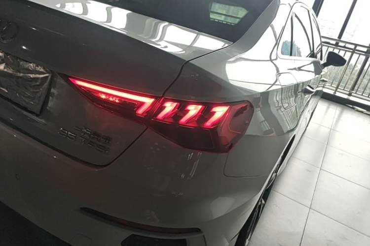 Used Audi A3 2021 A3L Limousine 35 TFSI Fashion Sport Model Right Rear Taillight