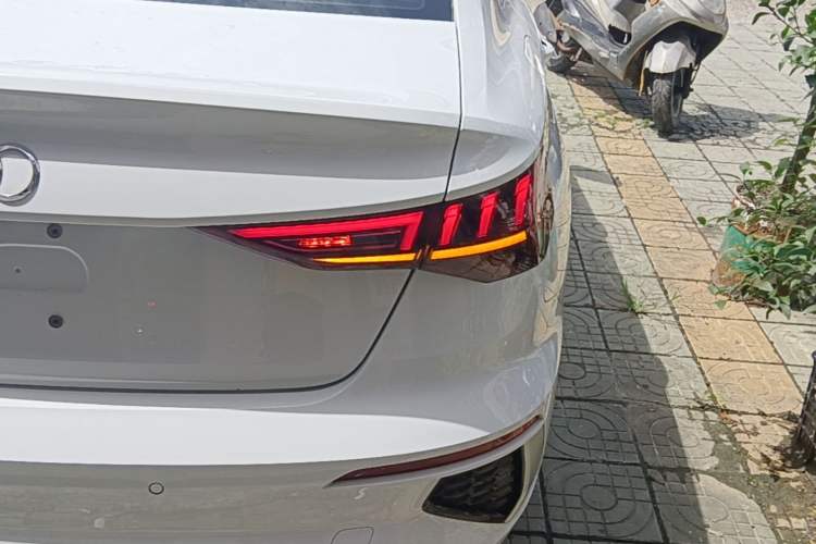 Used Audi A3 2021 A3L Limousine 35 TFSI Fashion Sport Model Right Rear Taillight