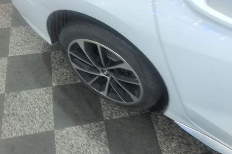 Used Audi A3 2021 A3L Limousine 35 TFSI Progressive Sport Edition Right Rear Wheel Hub