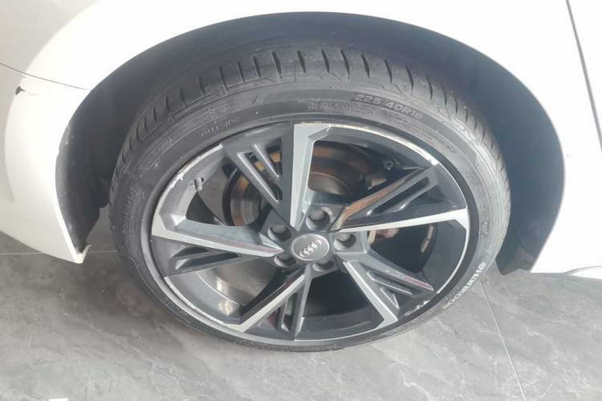 Used Audi A3 2021 Sportback 35 TFSI Fashionable Sports Model Right Rear Wheel Hub