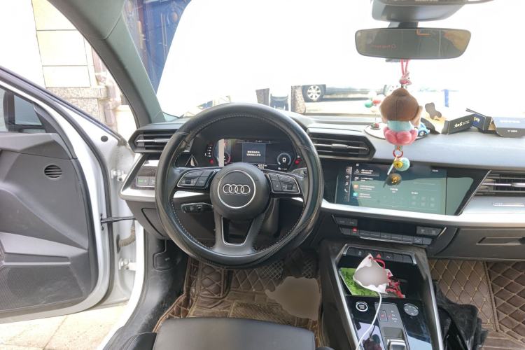 Used Audi A3 2021 A3L Limousine 35 TFSI Fashion Sport Model Steering Wheel
