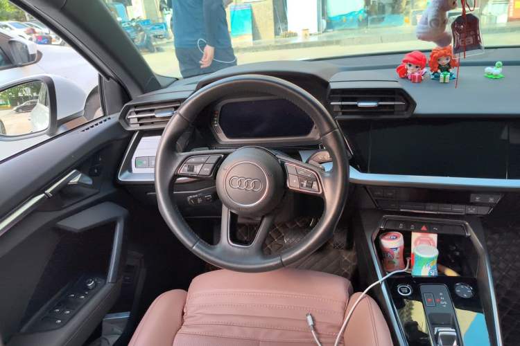 Used Audi A3 2021 A3L Limousine 35 TFSI Fashionable and Elegant Model Steering Wheel
