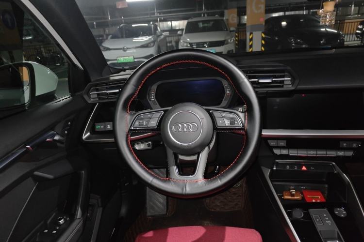 Used Audi A3 2021 A3L Limousine 35 TFSI Fashion Sport Model Steering Wheel