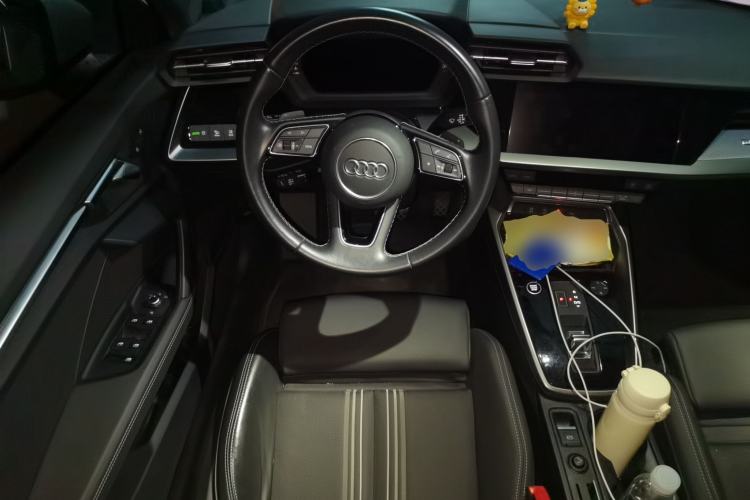 Used Audi A3 2021 A3L Limousine 35 TFSI Fashion Sport Model Steering Wheel