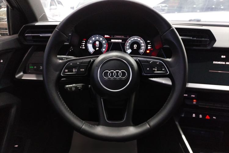 Used Audi A3 2021 A3L Limousine 35 TFSI Fashionable and Elegant Model Steering Wheel