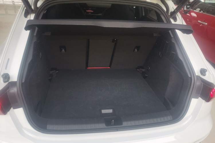Used Audi A3 2021 Sportback 35 TFSI Advanced Sport Edition Trunk