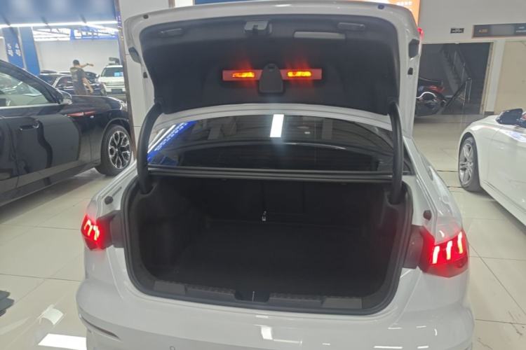Used Audi A3 2021 A3L Limousine 35 TFSI Fashionable and Elegant Model Trunk