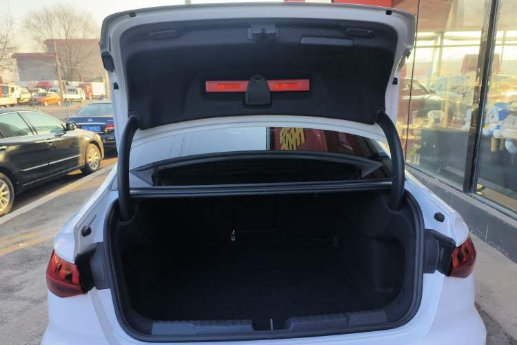 Used Audi A3 2021 A3L Limousine 35 TFSI Fashionable and Elegant Model Trunk
