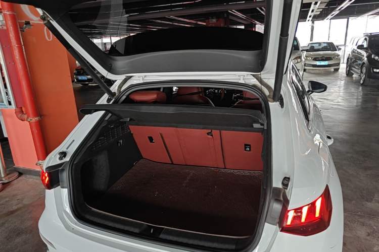 Used Audi A3 2021 Sportback 35 TFSI Advanced Sport Edition Trunk