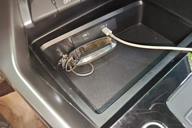 Used Audi A3 2021 A3L Limousine 35 TFSI Fashionable and Elegant Model Vehicle Key